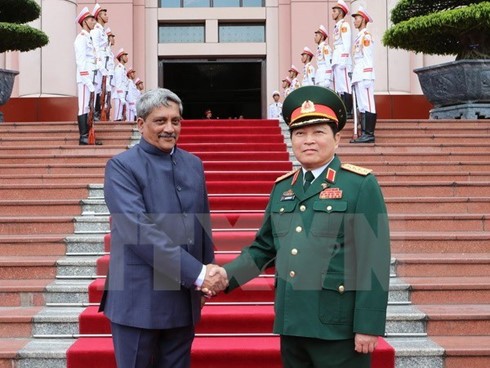 India, Vietnam enhance defense cooperation - ảnh 1